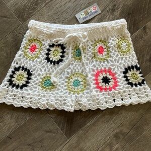 NWT women’s Crocheted Shorts Size S